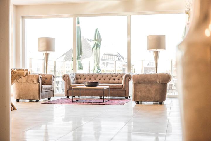 Lobby sitting area