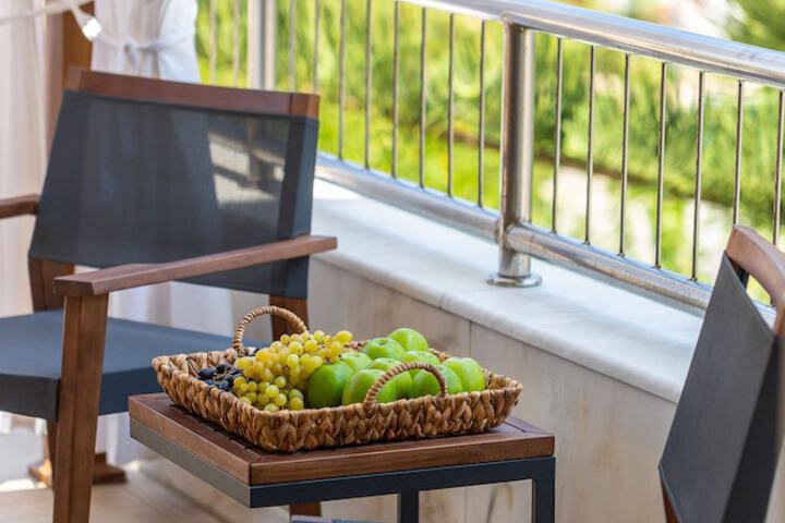 Terrace/Patio 147 of 357