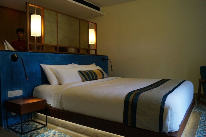Room 5 of 54