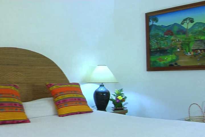Room 16 of 46