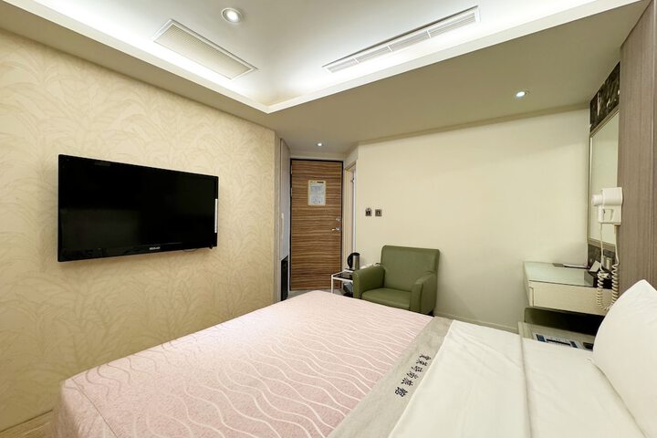 Room 39 of 160