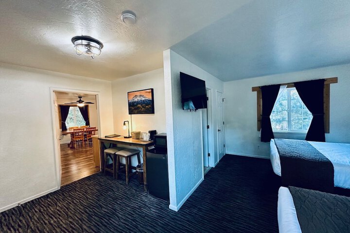 Room 7 of 20
