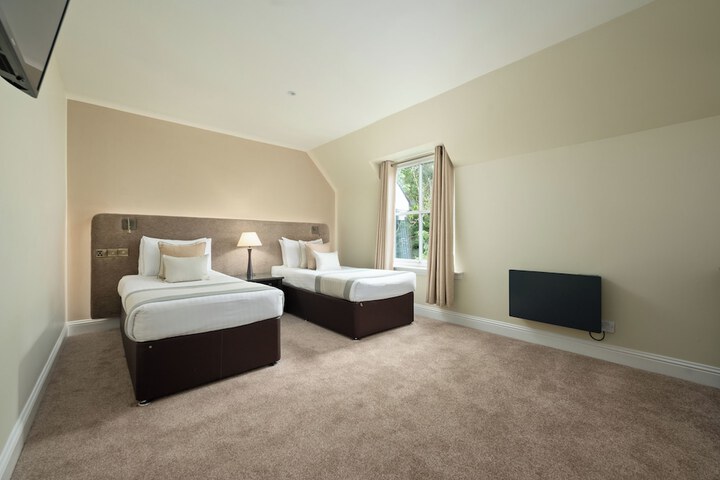 Room 14 of 61