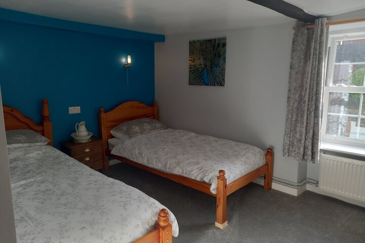 Room 15 of 43