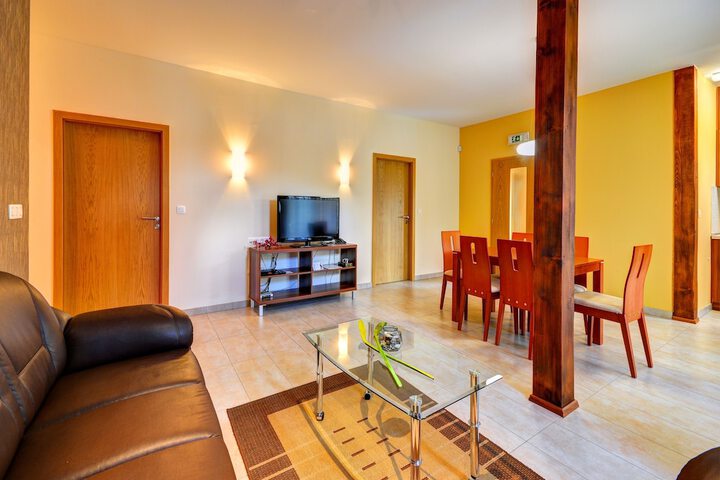 Room 20 of 91