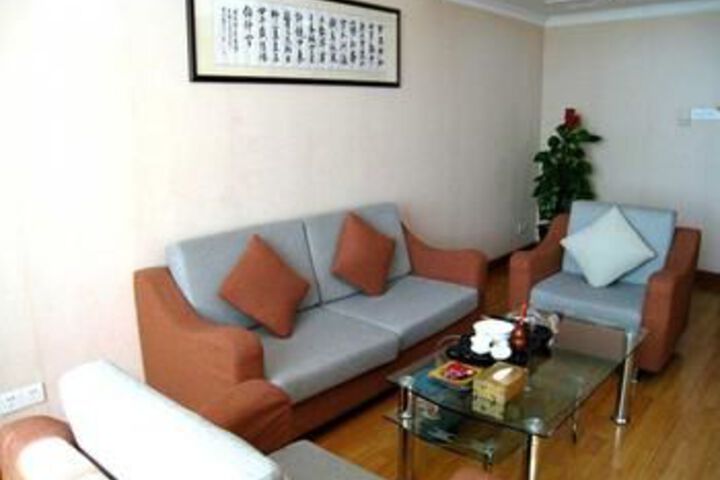 Room 8 of 24