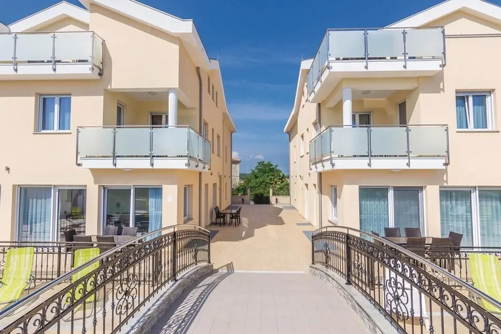 Awesome Home in Funtana With Wifi and 4 Bedrooms