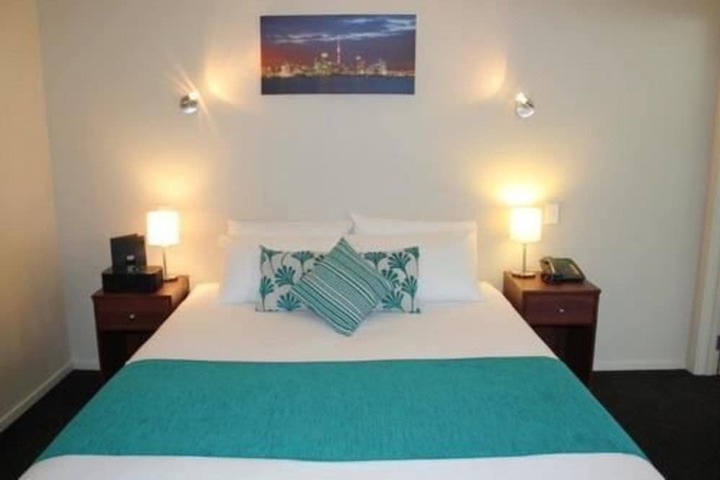 Room 6 of 21