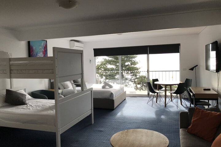 Room 27 of 116