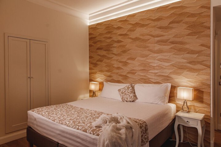Room 10 of 47