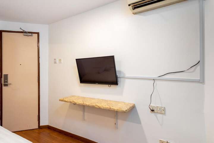 Room 19 of 71