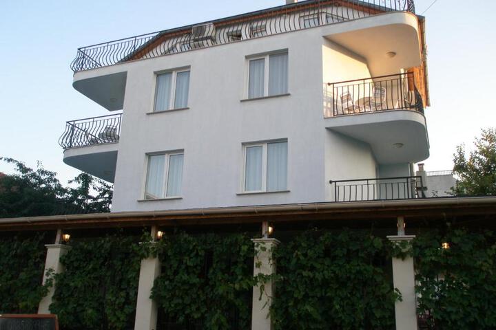 Family Hotel Maritime