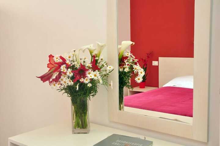Room 42 of 62