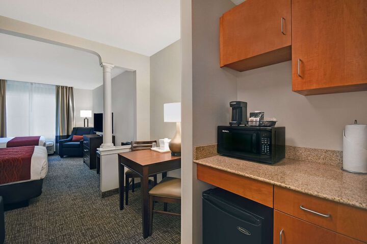 Room 18 of 53