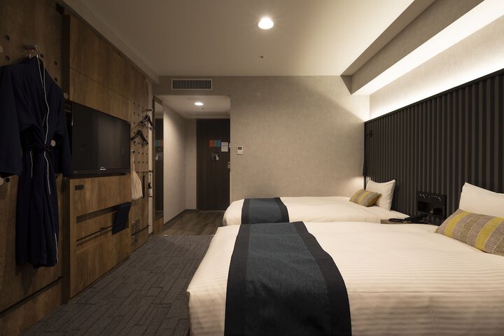 Room 19 of 59