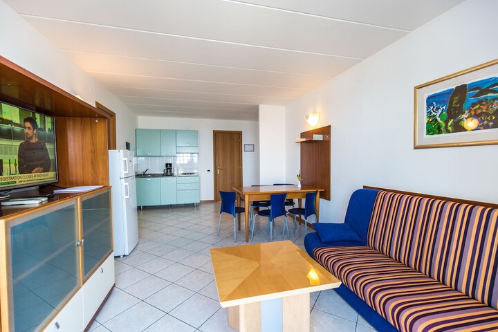 Room 19 of 68