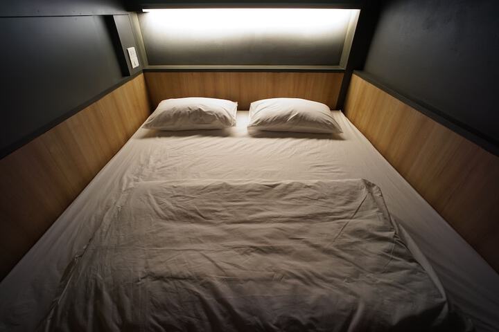 Room 15 of 47