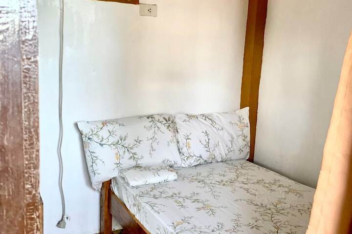 Room 19 of 96