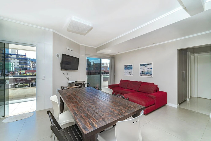 Room 11 of 15