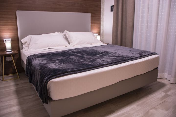 Room 10 of 44