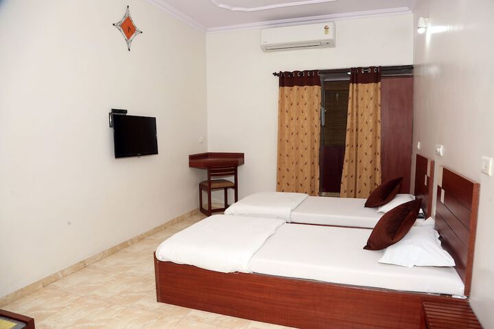 Room 34 of 56