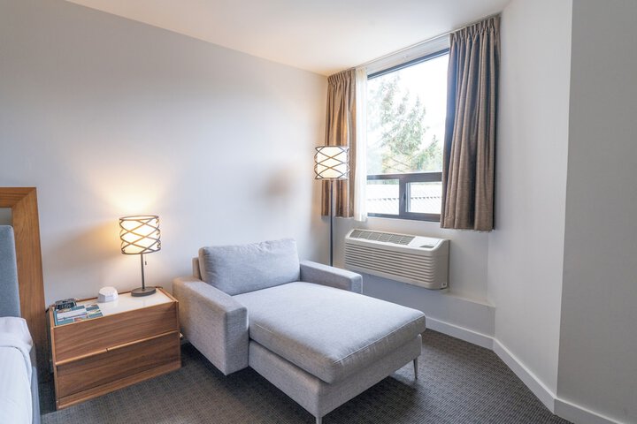 Room 40 of 68