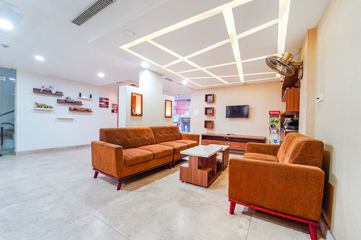 Hotel Interior 11 of 37