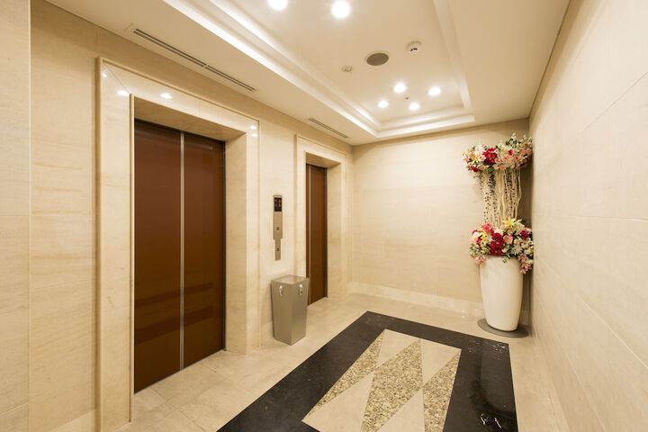 Elevator