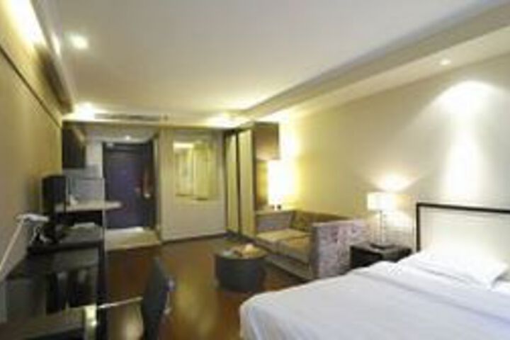 Room 15 of 45