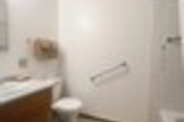 Room 32 of 36