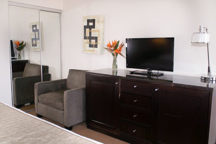Room 15 of 62