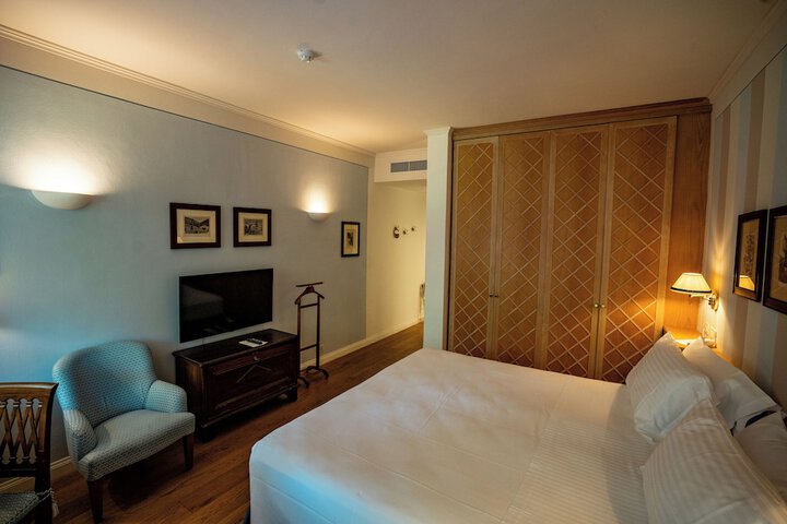 Room 29 of 146