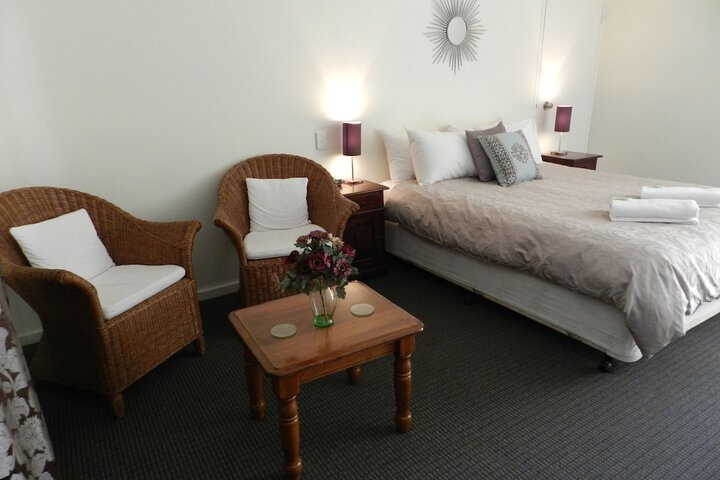Room 13 of 43