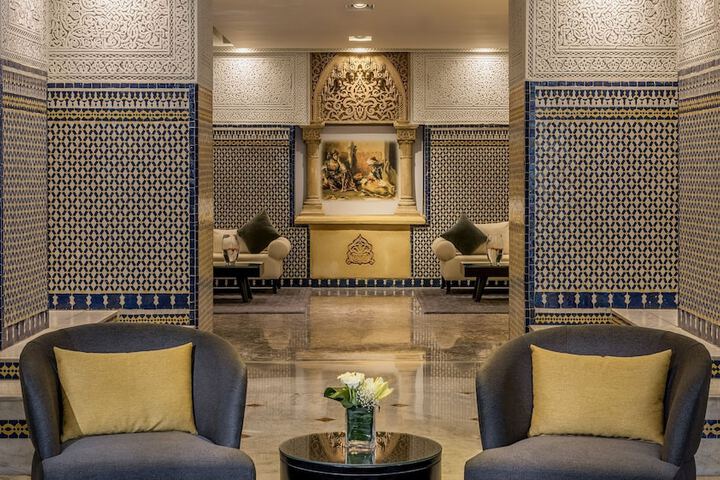 Guest Lobby