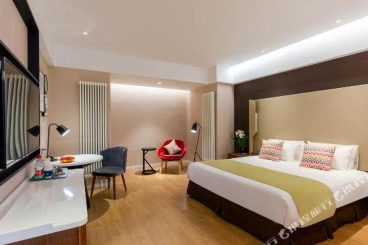 Campanile Hotel Xining Railway Station