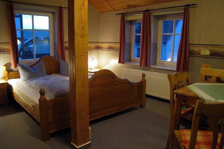 Room 10 of 10