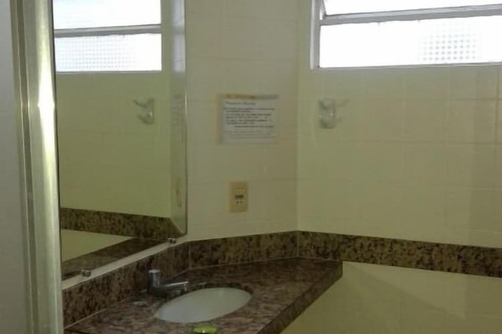 Room 52 of 72