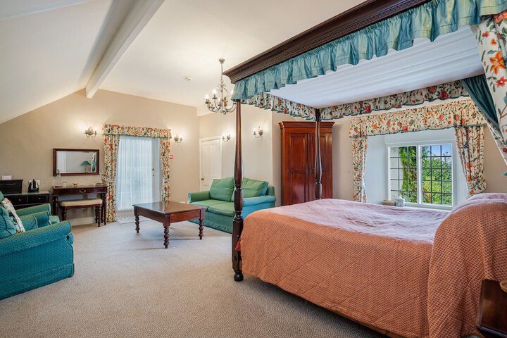 Room 7 of 41
