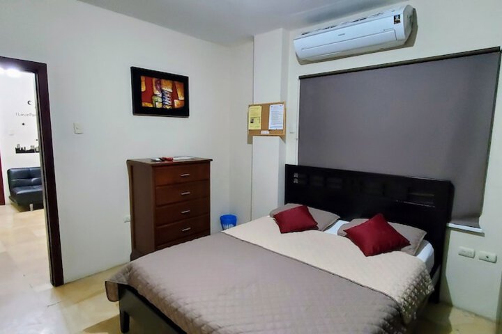 Room 5 of 26