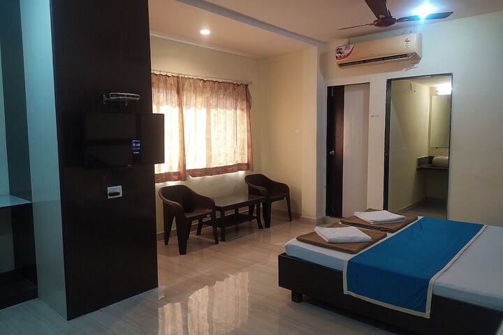 Room 22 of 51