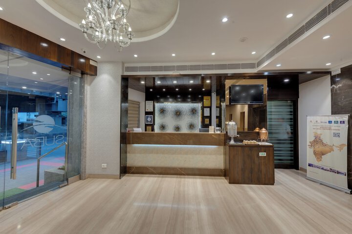Guest Lobby