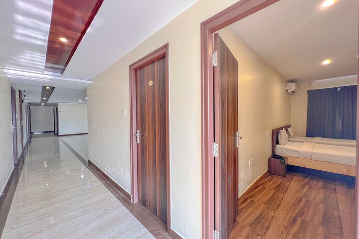 Room 12 of 22