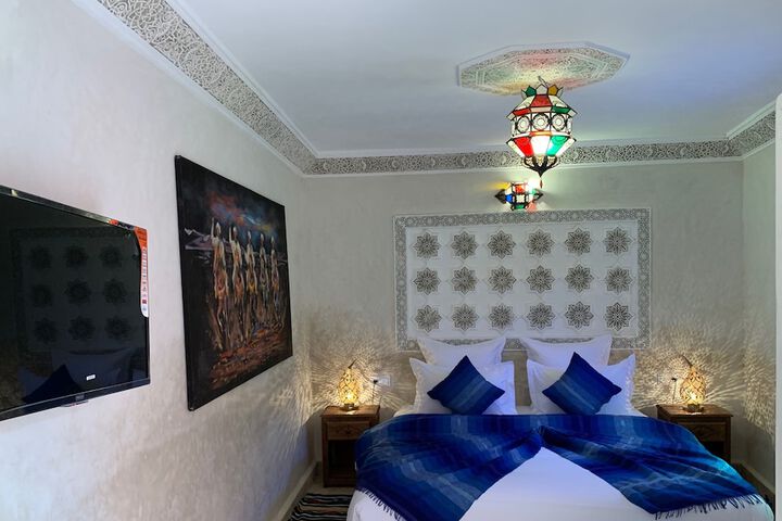 Room 28 of 62