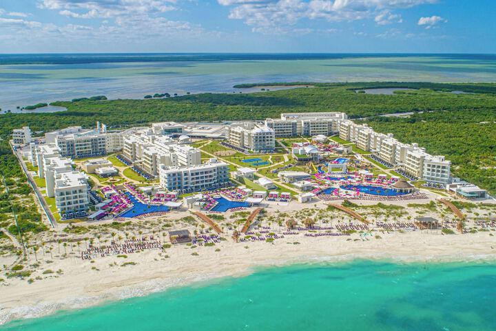 Image of Planet Hollywood Cancun by Royalton An Autograph Collection All-Inclusive Resort