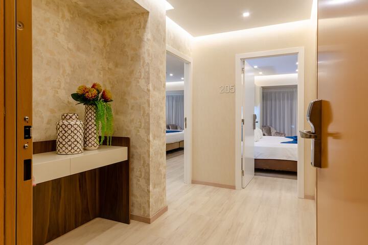 Room 49 of 108