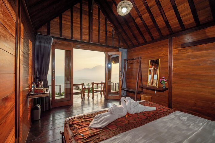 Room 3 of 46