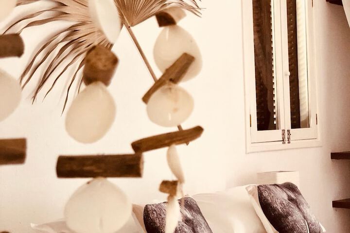 Room 2 of 54