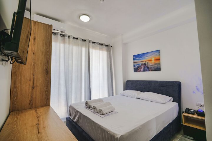 Room 20 of 62