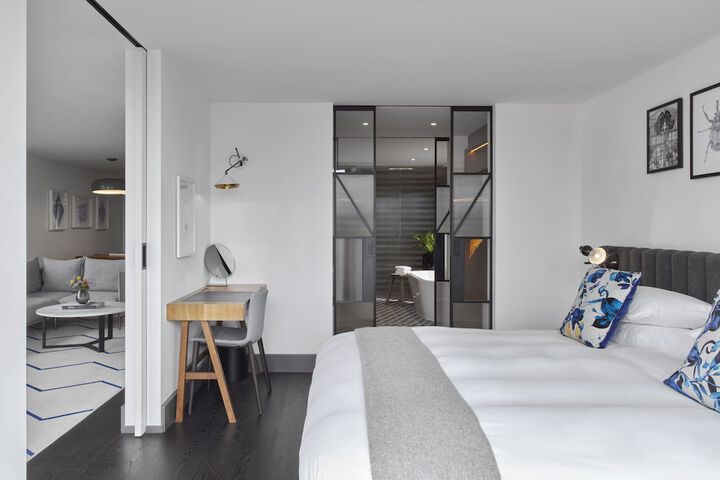 Room 51 of 121