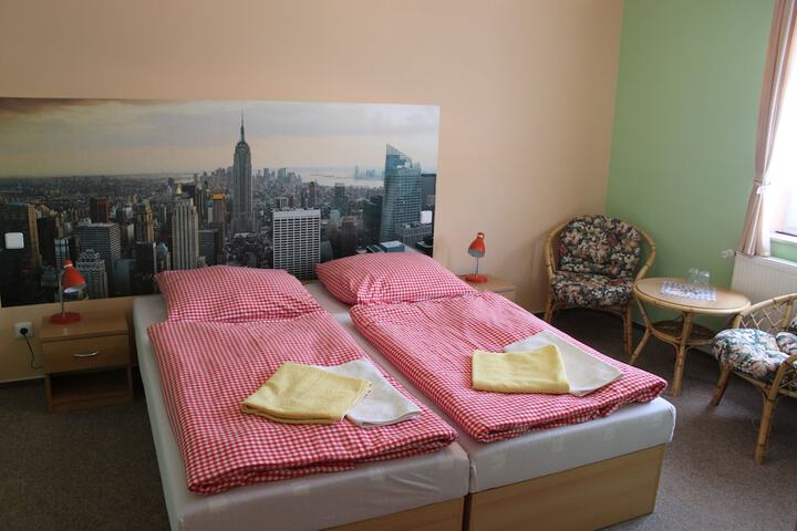 Room 4 of 57